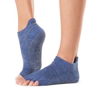 NWT Toesox Low Rise Half Toe Navy Medium